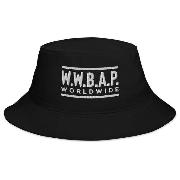 CLASSIC BLACK BUCKET HAT